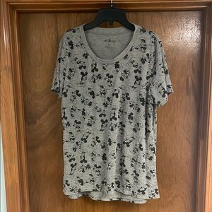 Gray Disney Mickey Mouse + Minnie Mouse T-Shirt